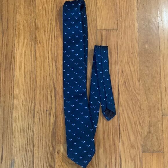 GUC un homme navy blue with blue bird’s necktie! - Picture 1 of 3